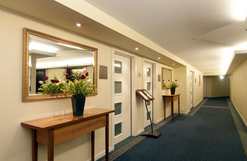 Millennium Hotel Queenstown Interior photo